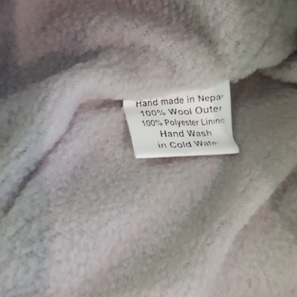 Cute wool fleece lined knit trendy slouch hat NWOT - Picture 4 of 4